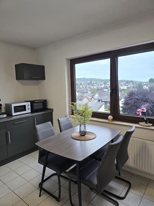 Gemuetliche Ferienwohnung Mülheim-Kärlich Zewnętrze zdjęcie
